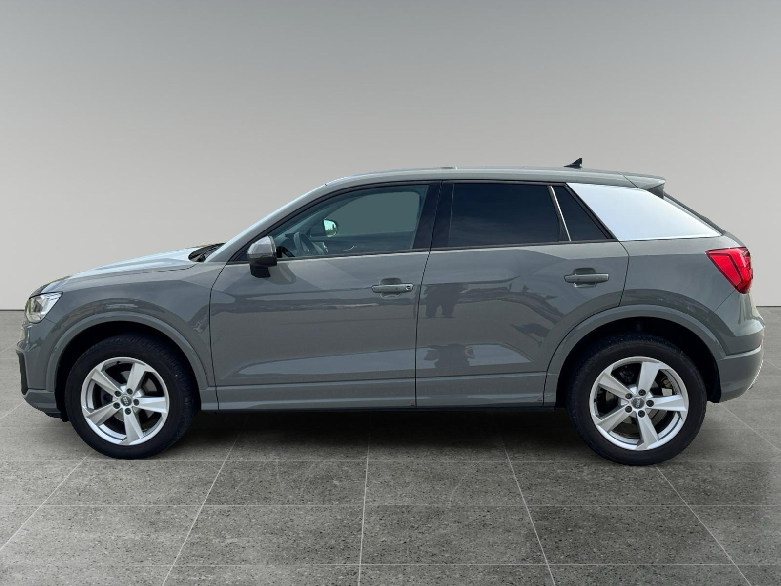 Audi Q2 35 TFSI sport Navi 8fach LED SHZ TÜV NEU, миниатюра 8