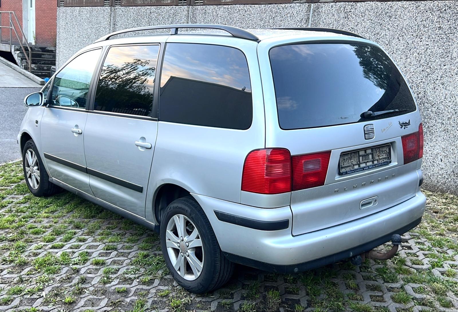 Seat Alhambra 2.0 TDI*KLIMAAUTOMATIK*7 SITZER*SHZG*PD