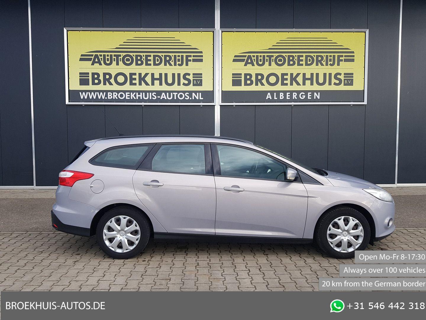 Ford Focus 2013 — engine 998 cm³, 101 HP (74kW)