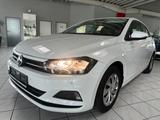 Volkswagen Polo VI Comfortline PDC Klima Navi 8fach bereift - Volkswagen Polo: Comfortline