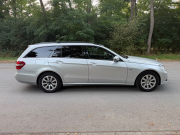 Mercedes E 200 - 6