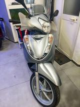 Honda SH 300 - HONDA SH 300