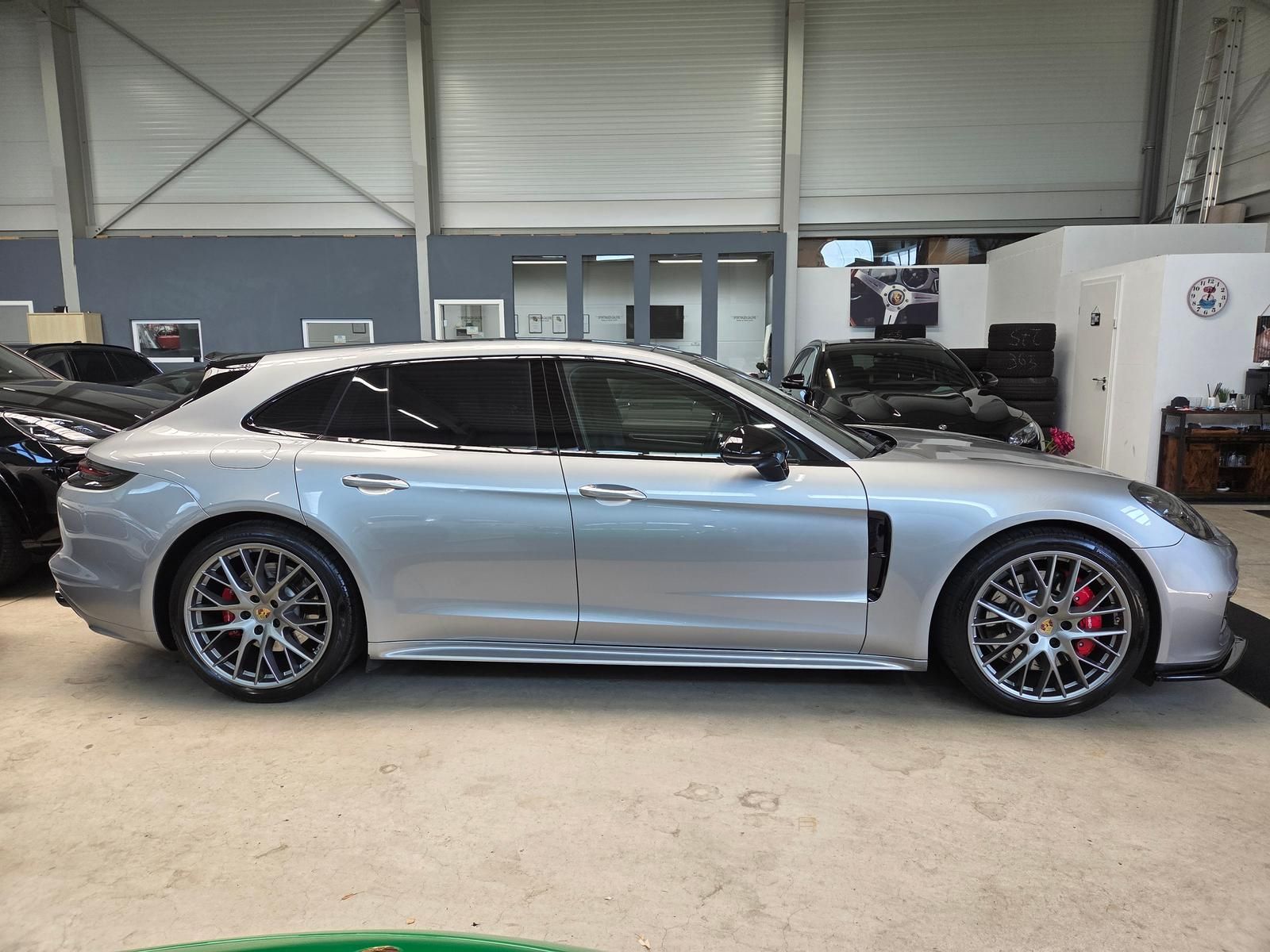 Porsche Panamera GTS Sport Tourismo Burmester 360° foto 9