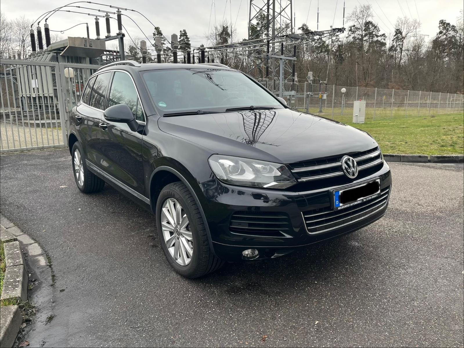 Volkswagen Touareg V6 TDI BMT Leder Navi ACC Totw. Pan. PDC