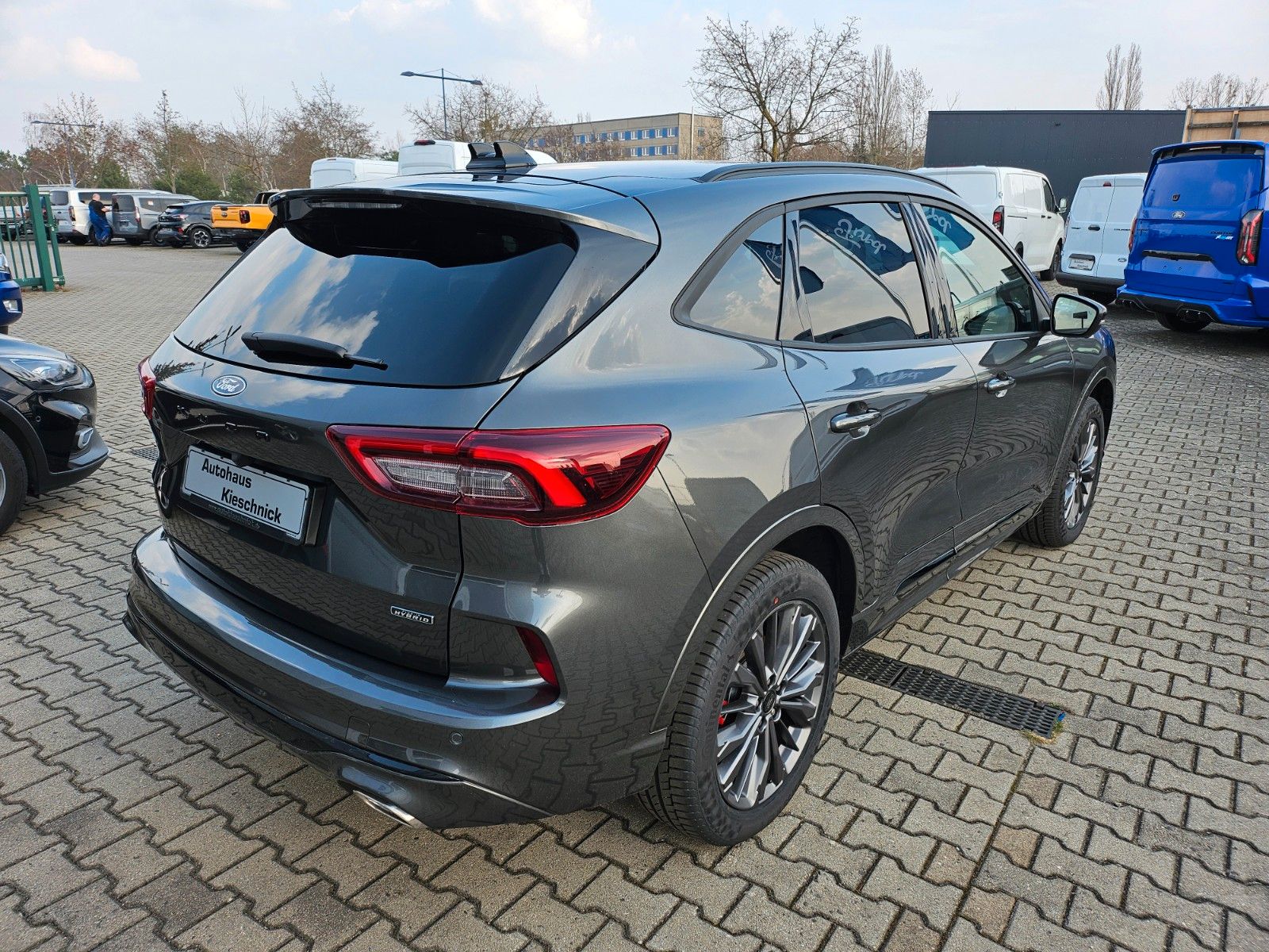 Fahrzeugabbildung Ford Kuga Plug-In Hybrid Sound Edition