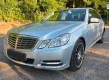 Mercedes-Benz E 300 CDI BlueEFFICIENCY ELEGANCE ELEGANCE - gebrauchte Mercedes-Benz E 300 aus dem Jahr 2010