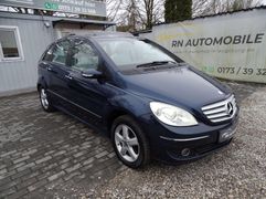 Fahrzeugabbildung Mercedes-Benz B 200 B 200 (245.233) **AHK / TÜV-NEU / SERVICE-