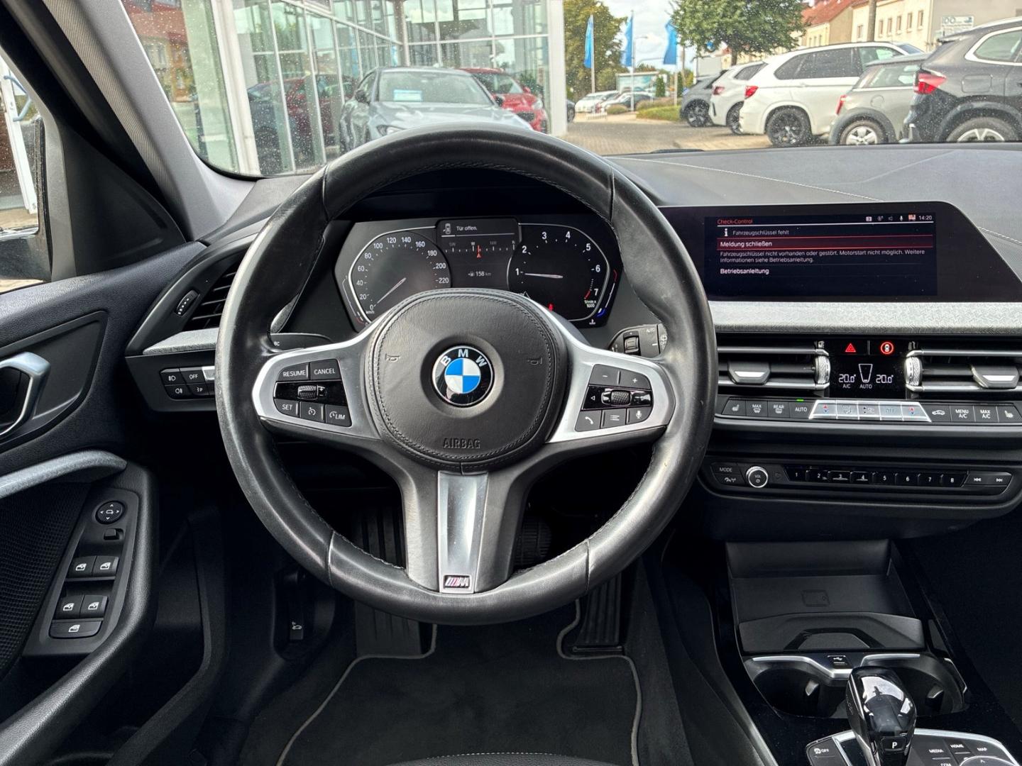 BMW 118 i 5-Türer SPORTLINE LED LC PLUS 19 ZOLL M-LE, миниатюра 9