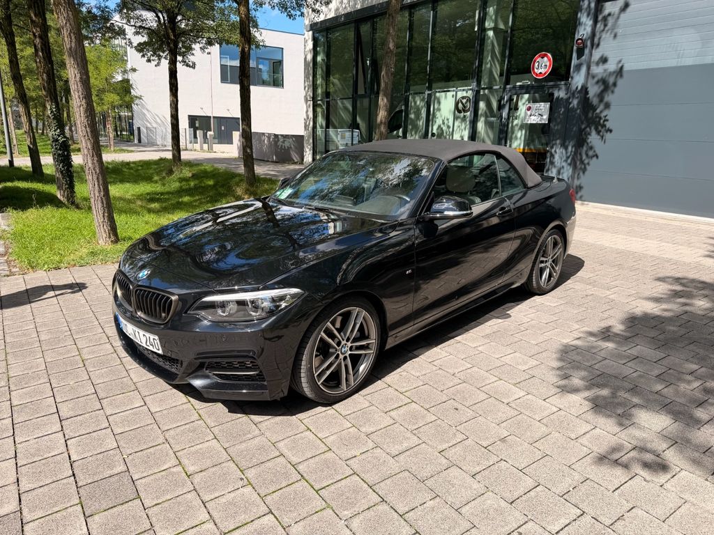 Image of BMW M240i