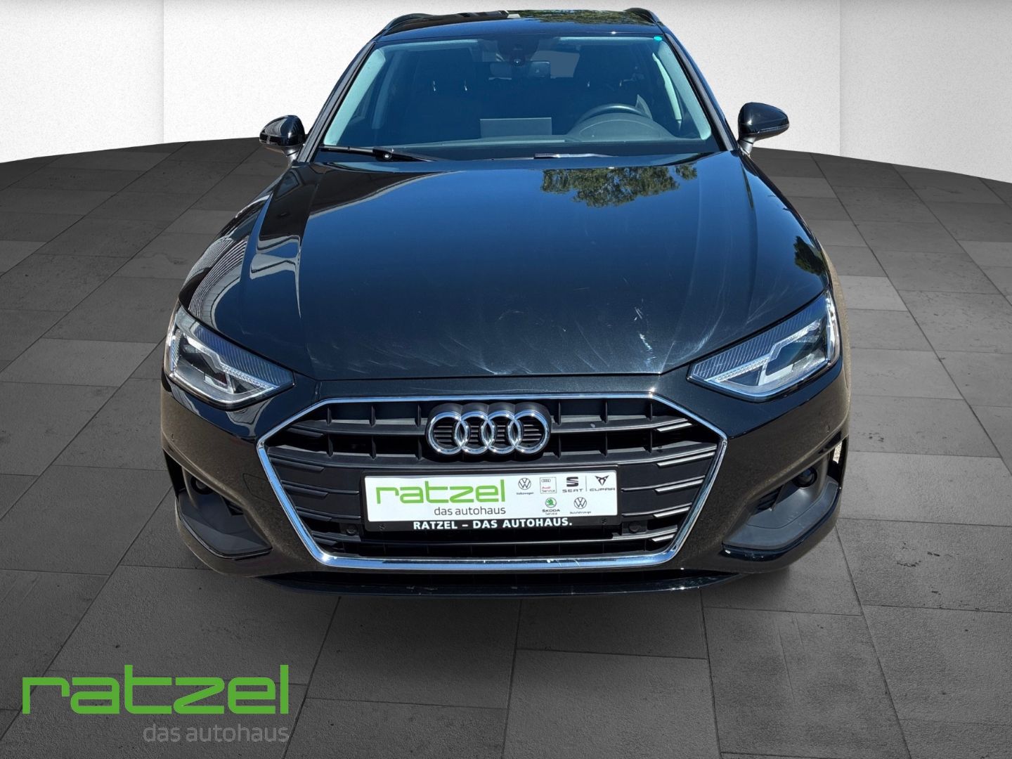 Fahrzeugabbildung Audi A4 Avant 35 TFSI S tronic Navi LED El. Heckklapp