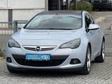 Opel Astra J GTC Innovation Navi Xenon Tüv&Insp. Neu - Opel Astra aus 2012: Gtc