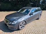 Mercedes-Benz E 300 CDI T  AVANTGARDE, STANDHEIZUNG, AHK