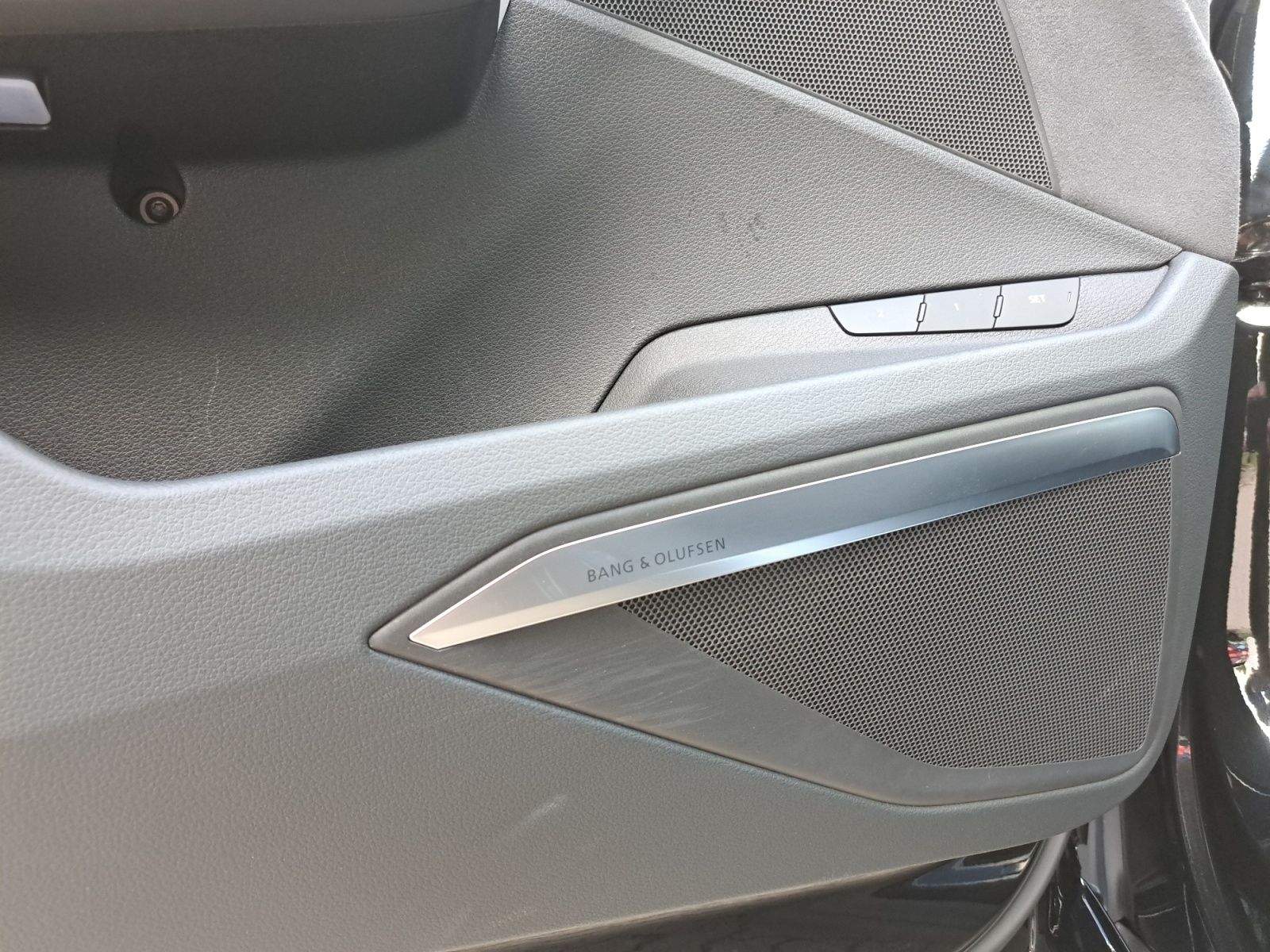 Audi Q8 e-tron - Bild 30