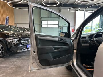 MYAUTOCENTER – Gebraucht- und Jahreswagen mit Werkstattservice in Pfaffenhofen Opel Zafira *7 Sitzer*KomfortPaket*Tempo*