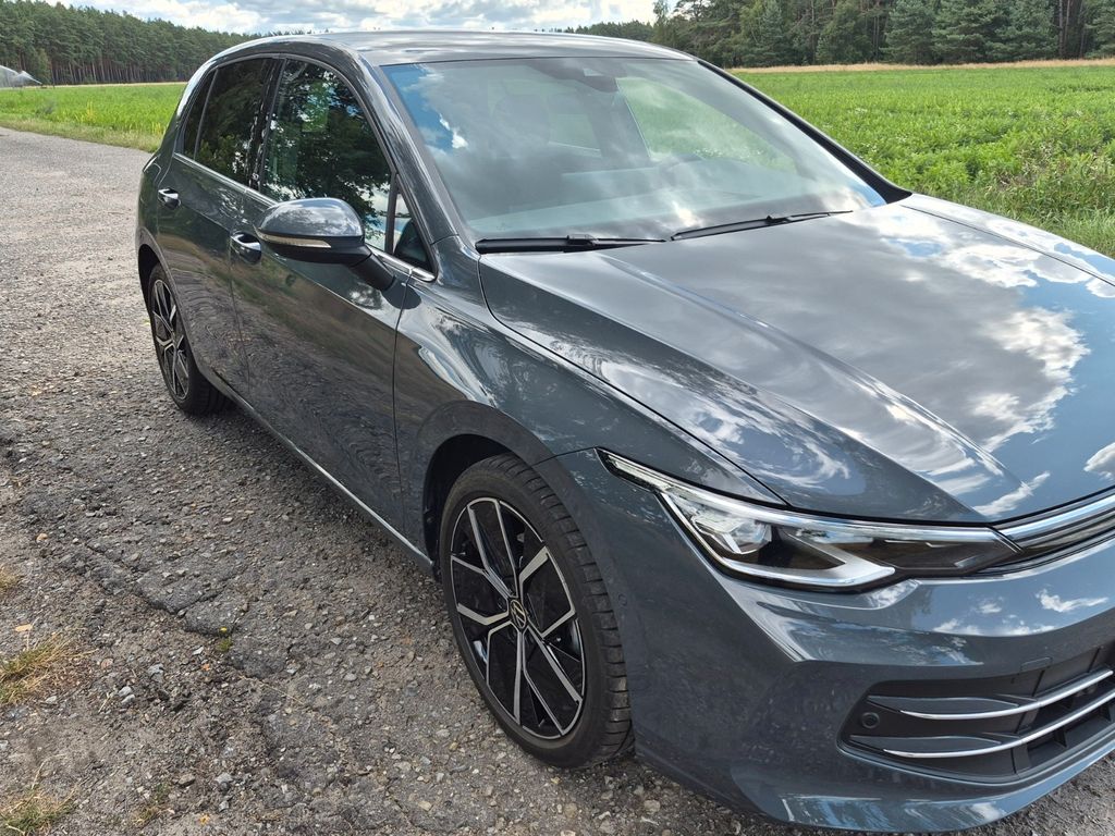 Image of Volkswagen Golf