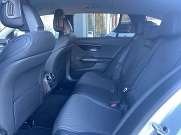 Mercedes-Benz C 180 T Avantgarde *CAM*MBUX*SHZ*MEMORY* NAVI