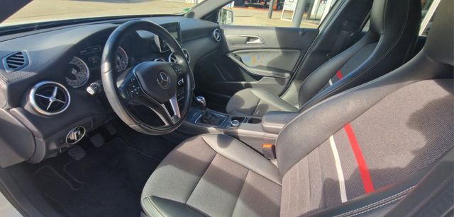 A 180 Style/Klima/Xenon/Park-Assist./Sitzhzg.