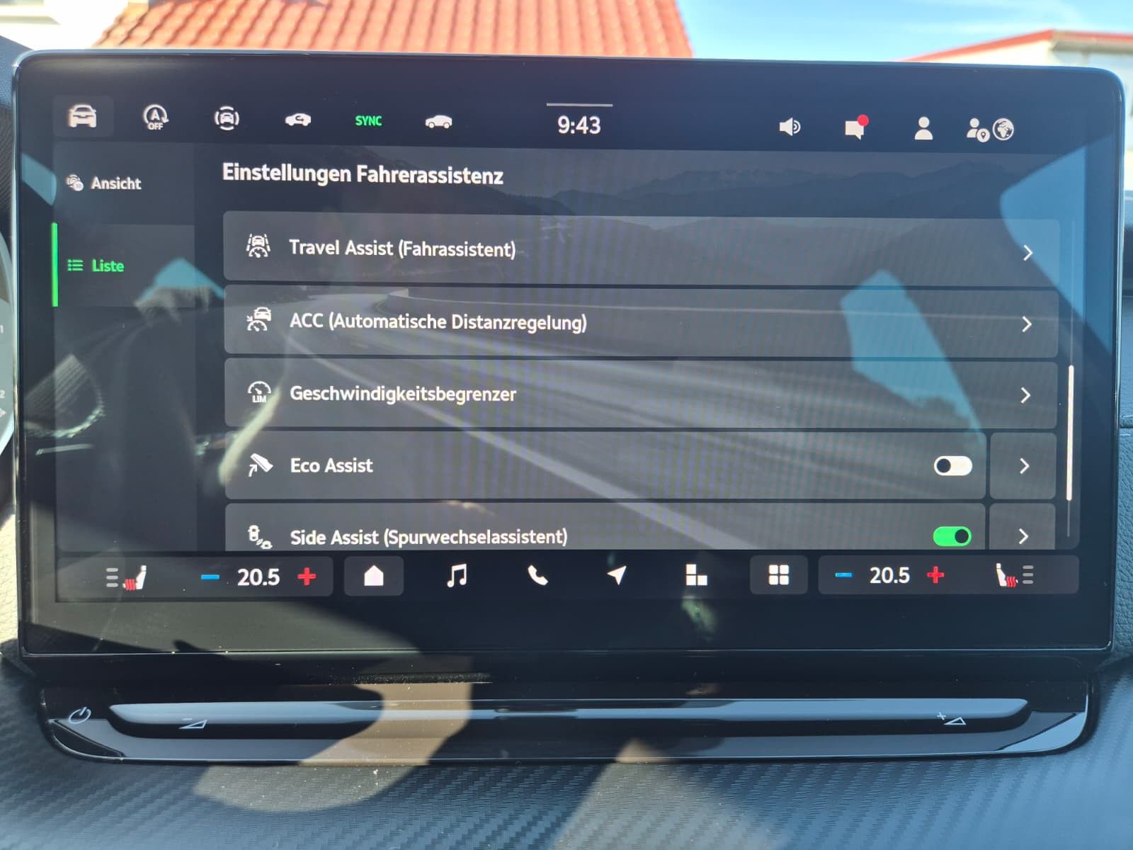 Fahrzeugabbildung SKODA Octavia 1.5 DSG Sportline PANO*MATRIX*AHK*5J.GAR