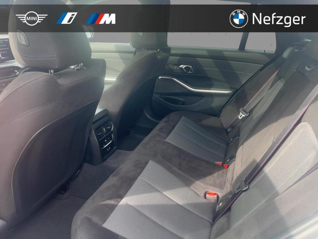 BMW M340i xDrive Touring Panorama Harman/Kadron LED