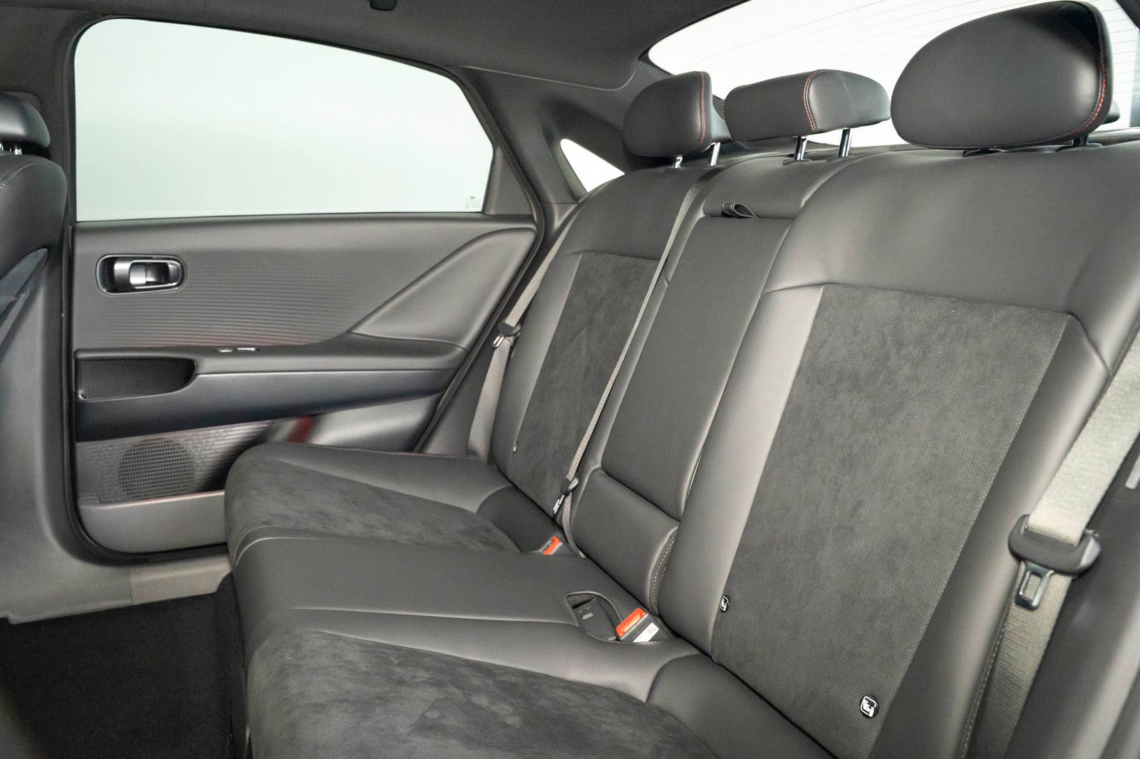 Hyundai IONIQ 6 - Bild 8