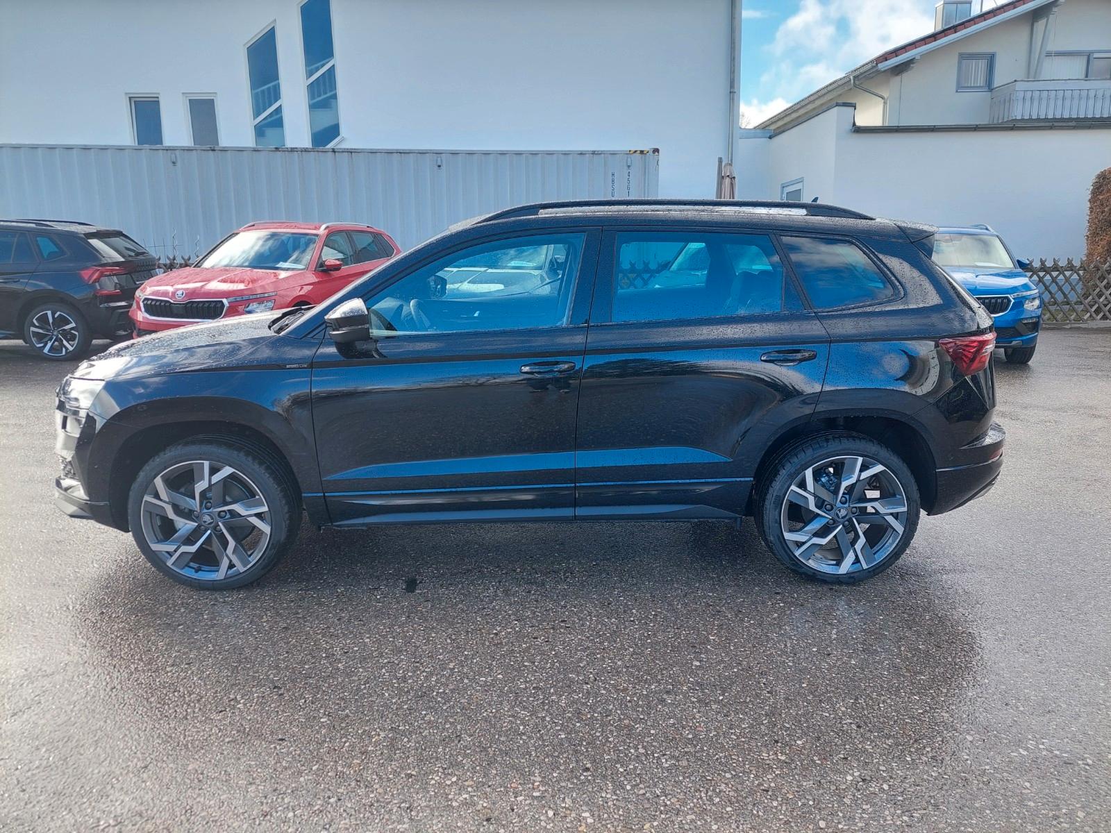 Skoda Karoq 1.5l TSI ACT DSG Sportline AHK 19" 5J.Gar