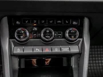 Skoda Karoq 2.0 Sportline 4x4 Assistenz-Paket Kamera