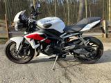 Triumph Street Triple R - Triumph Motorräder in Hannover
