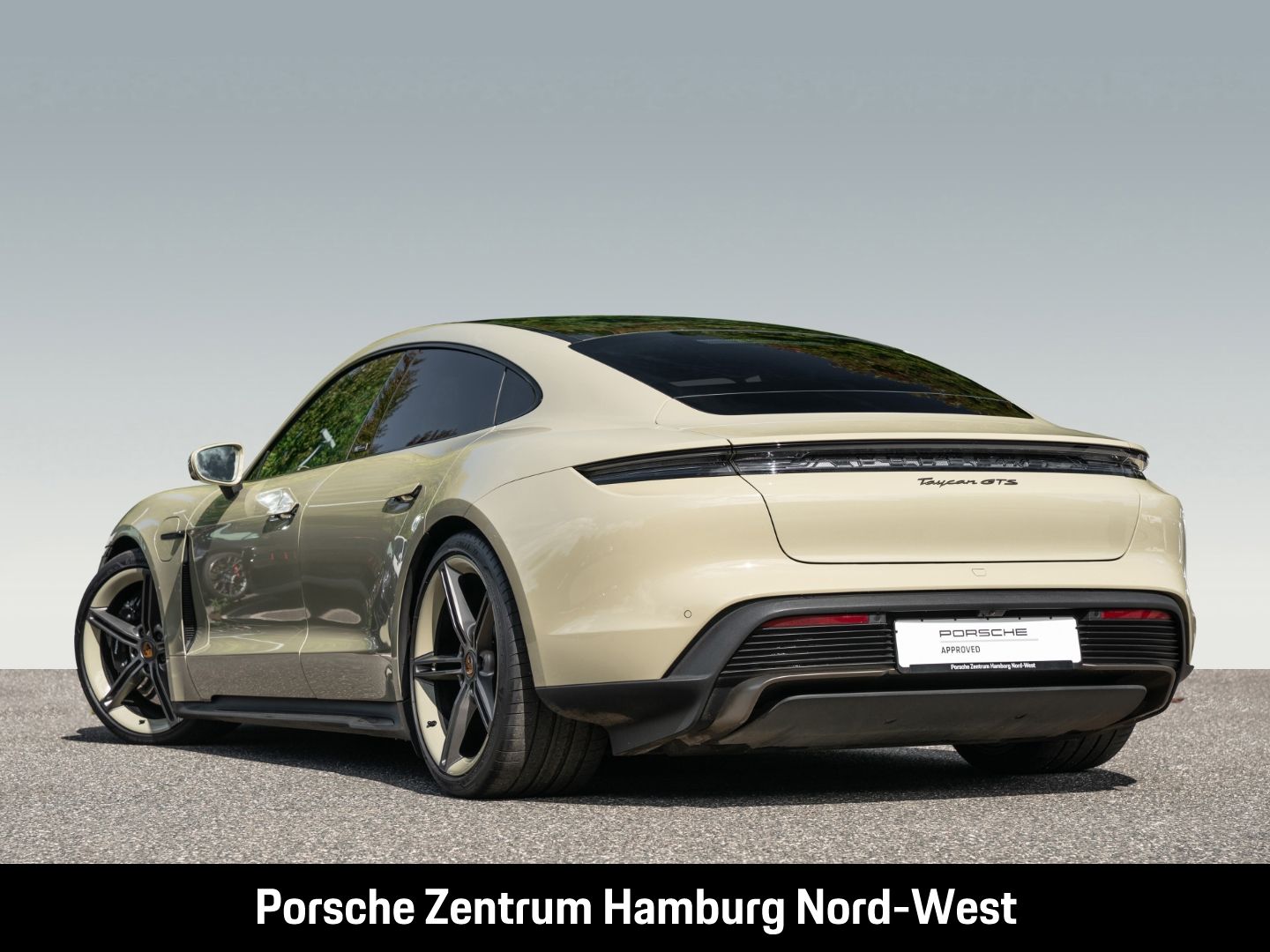 Porsche Taycan GTS InnoDrive Head-Up BOSE PSCB 21-Zoll foto 3