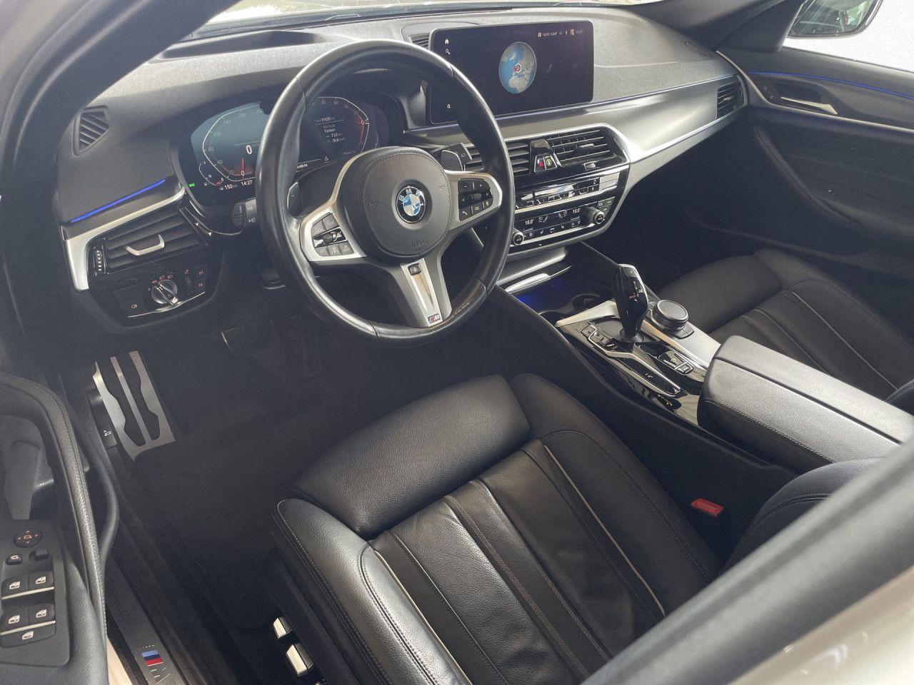 BMW 530i xDr T M SPORT,AHK,Pano,HUD,Sthzg,ACC,RFK