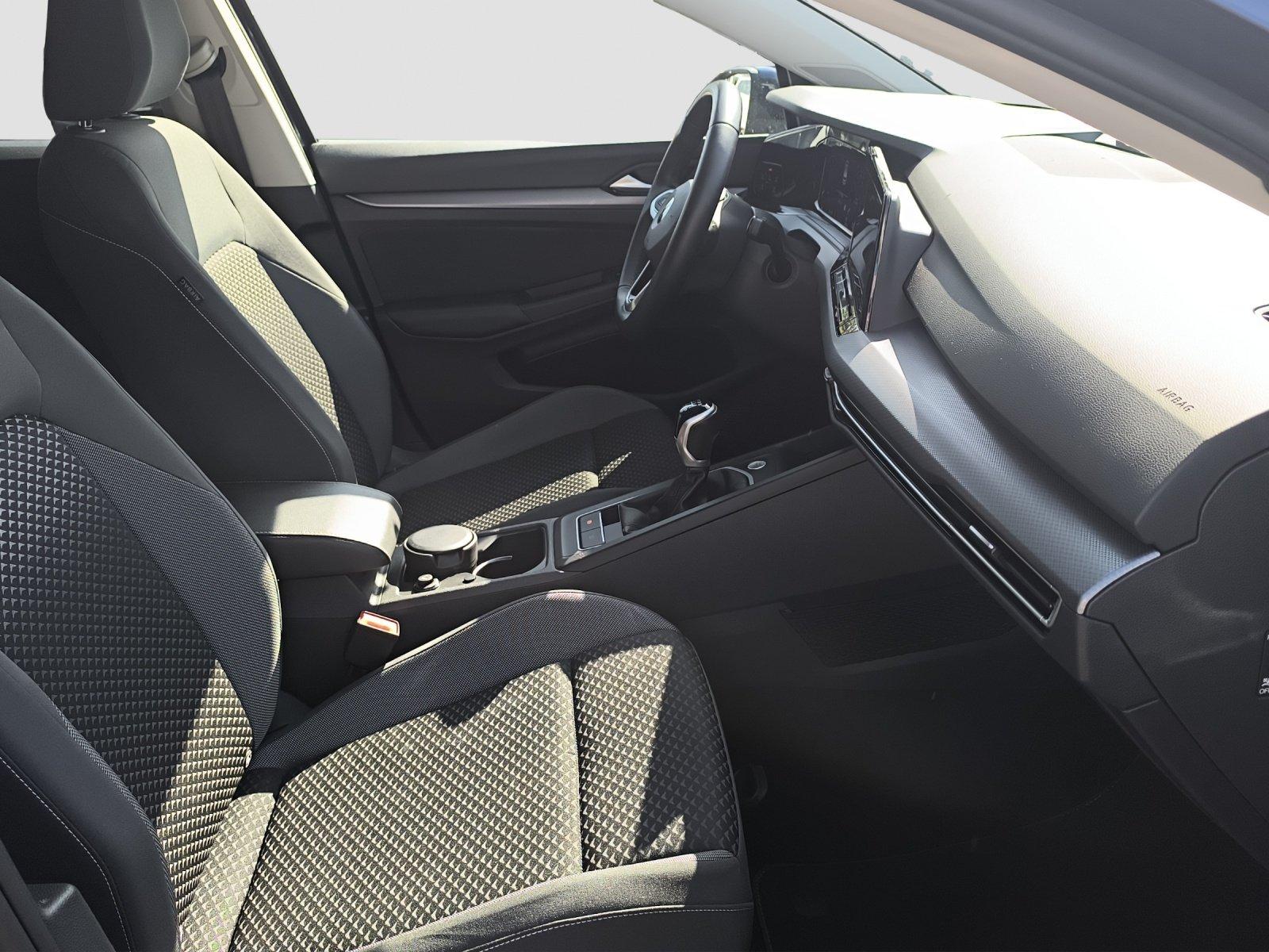 Volkswagen Golf VIII Lim. 1.5 TSI Active NAVI STANDH HEAD U, миниатюра 20