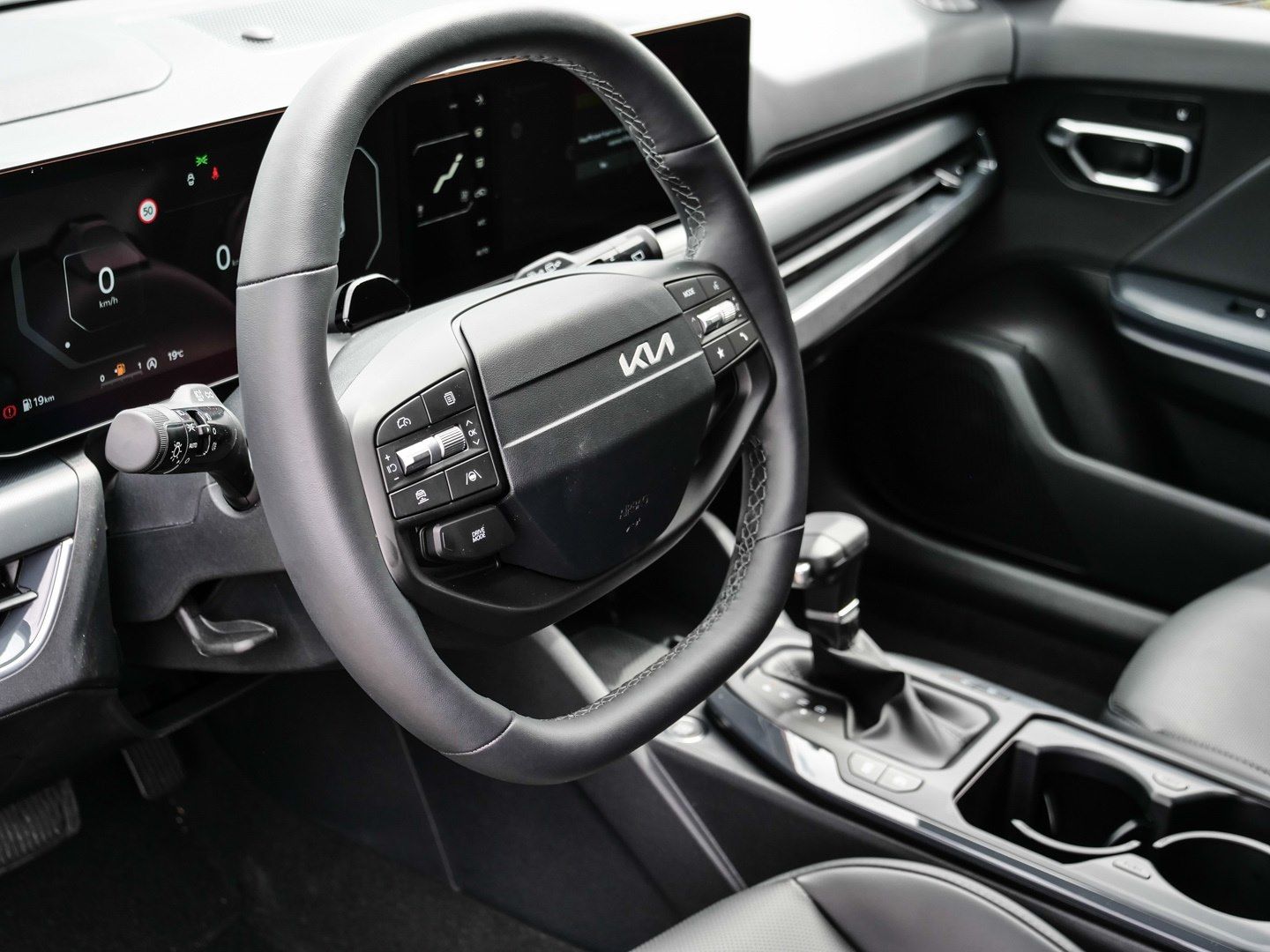 Kia K4 - Bild 8