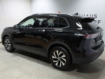 Fahrzeugverkauf 5 Volkswagen Tiguan 1.5 eTSI 110 kW Life AHK elek. Koffer Kam