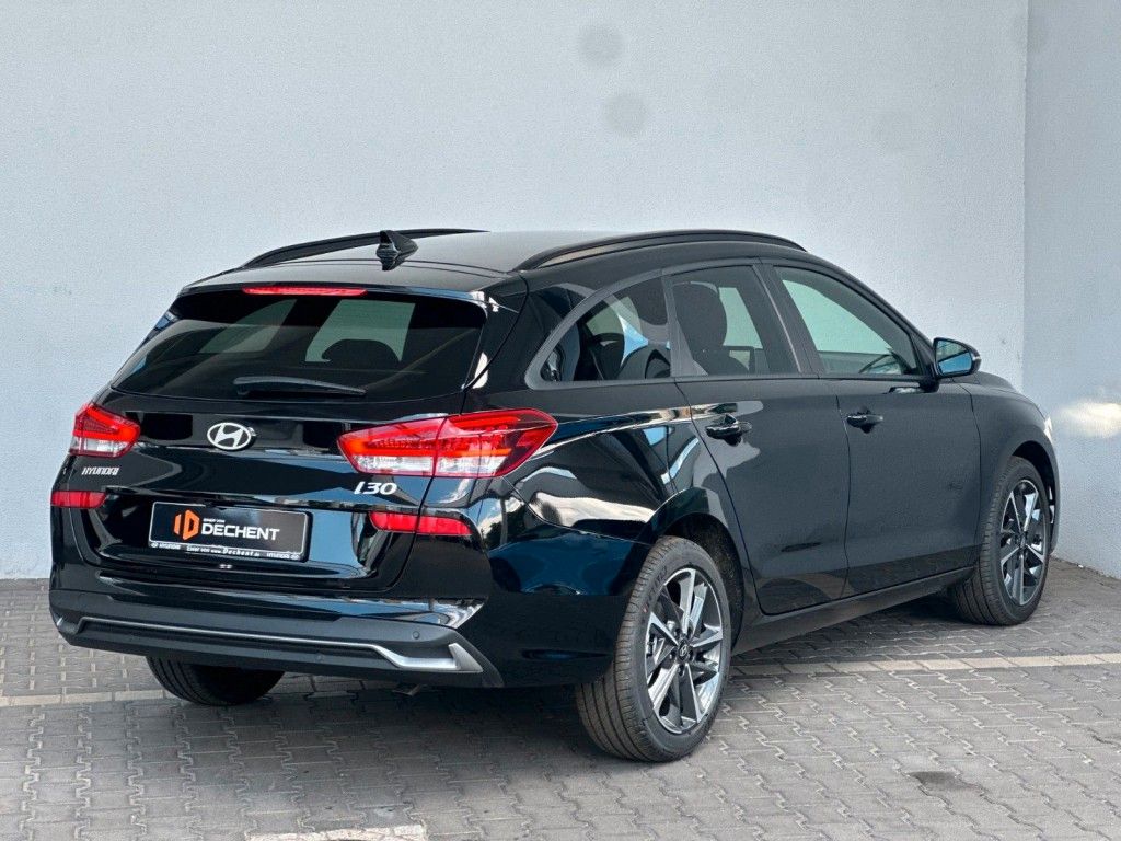 Fahrzeugabbildung Hyundai i30 Advantage 1.0 T-GDI 100PS Navi/SHZ/Kamera