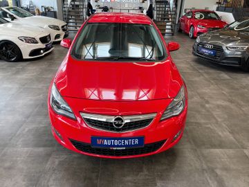 MYAUTOCENTER – Gebraucht- und Jahreswagen mit Werkstattservice in Pfaffenhofen Opel Astra J Lim. 5-trg. Cosmo *Klima*PDC*Tempomat*