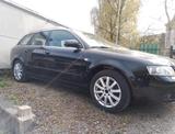 Audi A4 1,6 Kombi - Audi A4 mit Benzin-Antrieb: Kombi, 1.6