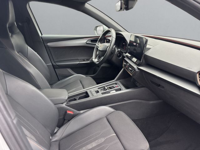 Leon *Sportstourer VZ e-Hybrid+Navi+LED+ACC*