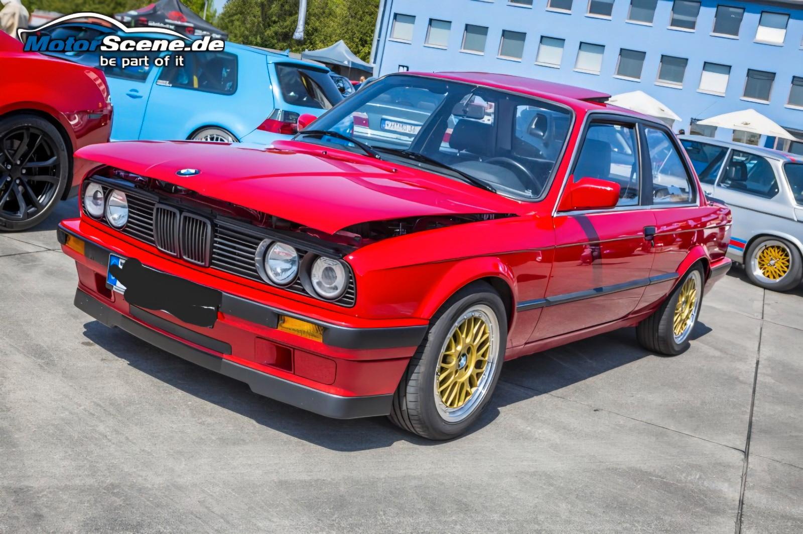 BMW 318