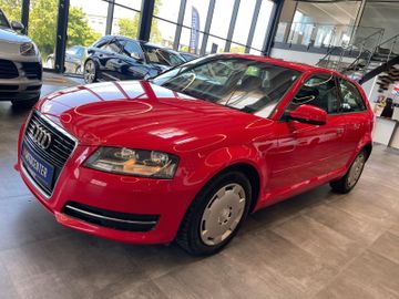 Audi A3 2.0 TDI Attraction*TÜV1226*Klima*Schiebedach