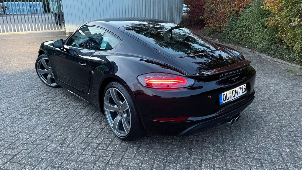 Image of Porsche Cayman