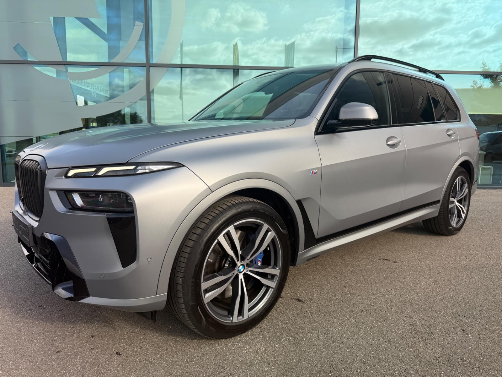 BMW X7 xDrive 40 d M SPORT PRO**MATT FROZEN*CARBON**