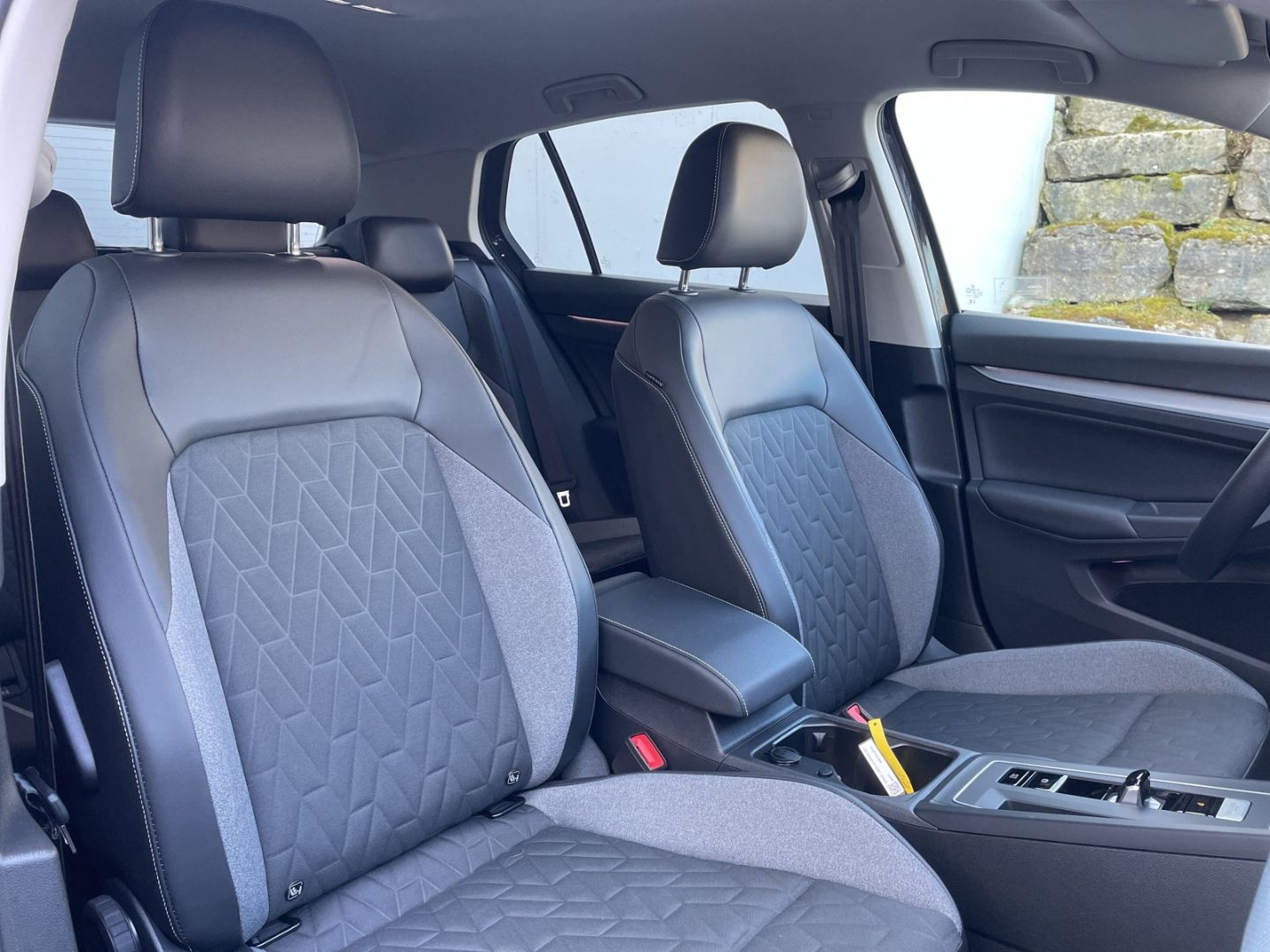 Golf VIII 2.0 TDI DSG Goal AHK/Kamera/Navi/ACC