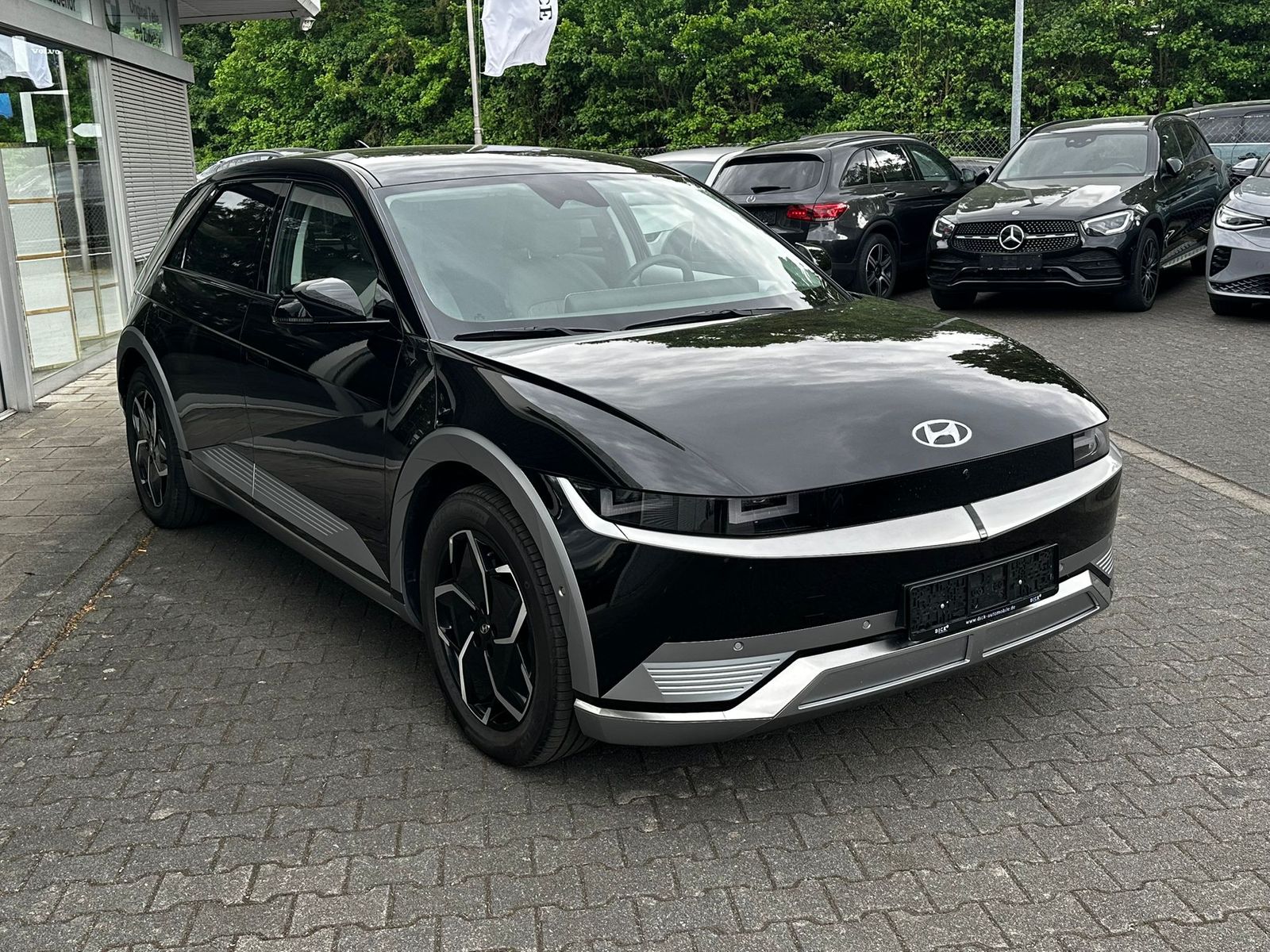 Fahrzeugabbildung Hyundai Ioniq 5 Techniq WERKSGAR NAVI+LED+SHZ+KAMERA+WP+