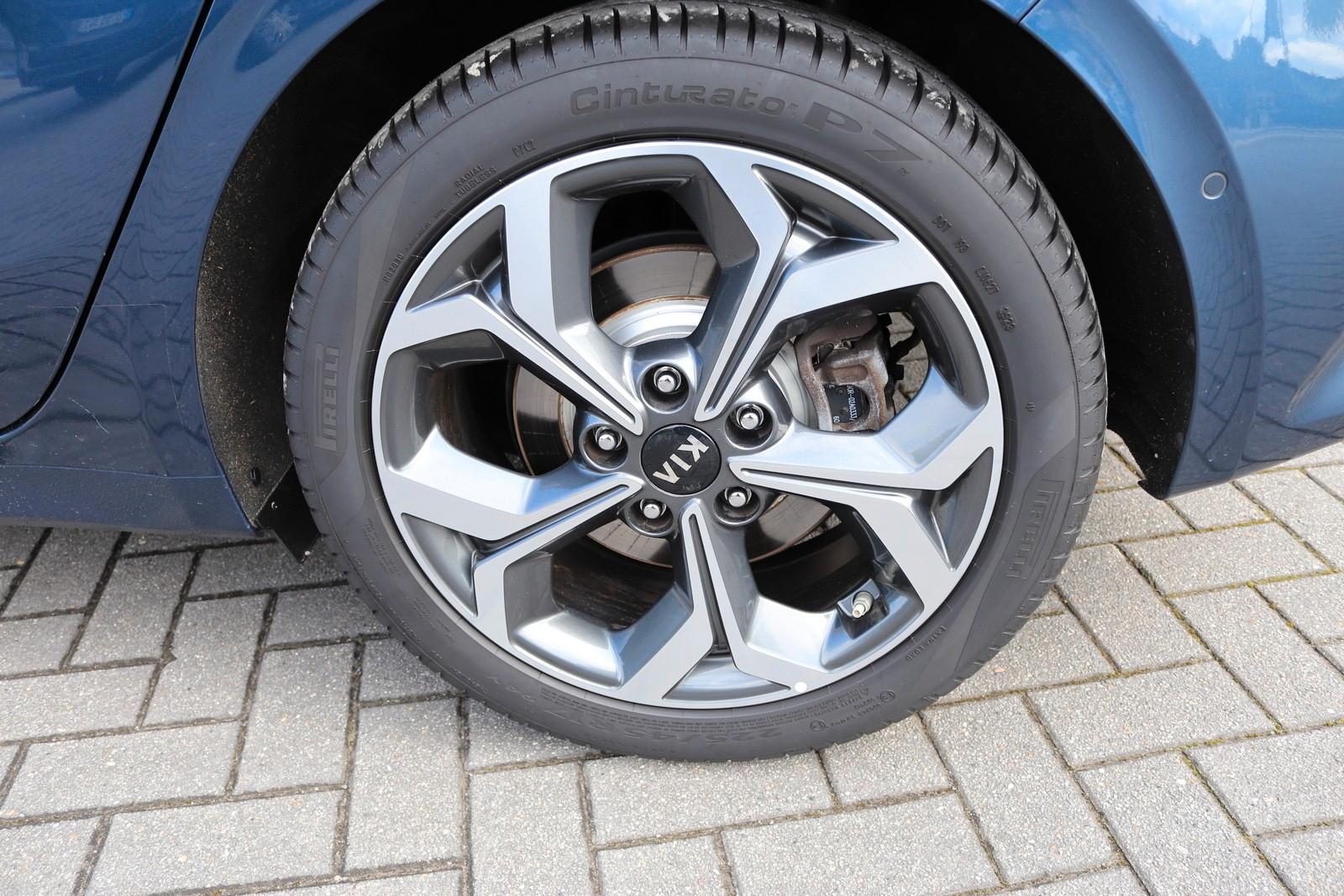 Kia Ceed Platinum Edition