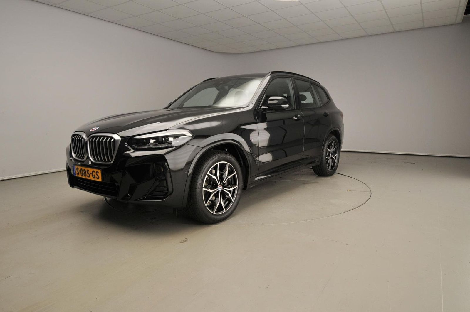 BMW X3 xDrive20i | M-Sportpakket | LED | Leder | nav