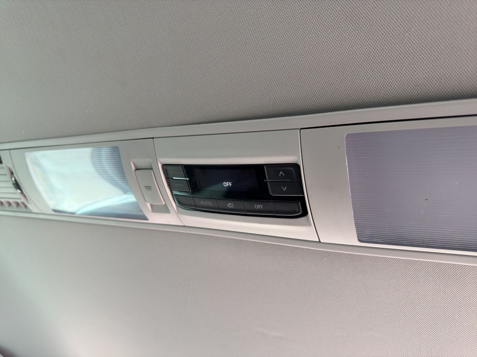 Fahrzeugabbildung Volkswagen T6 Caravelle/Apple CarPlay/Trendline/Blth/Klima