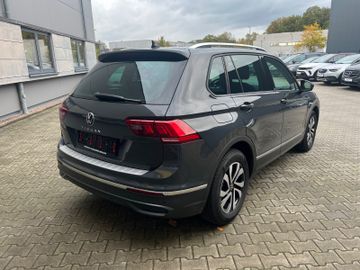 Volkswagen Tiguan - 6