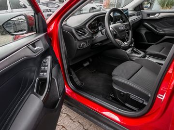 Ford Focus Turnier 1.0 Titanium Stauassistent Navi