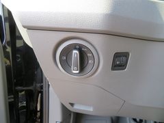 VW Crafter 55 2.0 TDI Kasten MR HD RWD Navi Ahk Rfk VW Crafter 55 2.0 TDI Kasten MR HD RWD Navi Ahk Rfk
