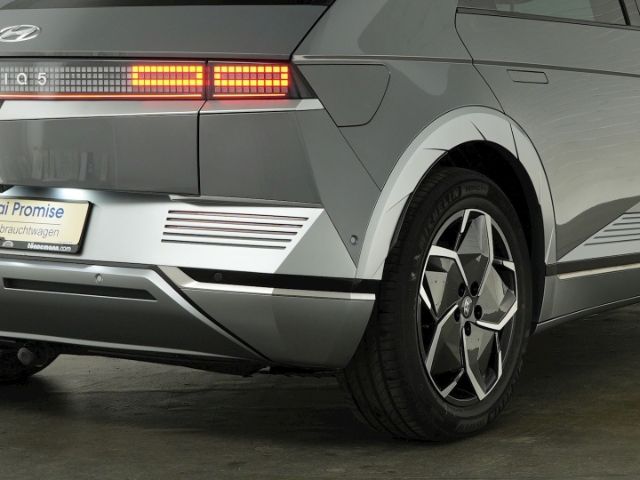 IONIQ 5 UNIQ 72,6 kWh+AHK+PIXEL LED+NAVI+360 GRA