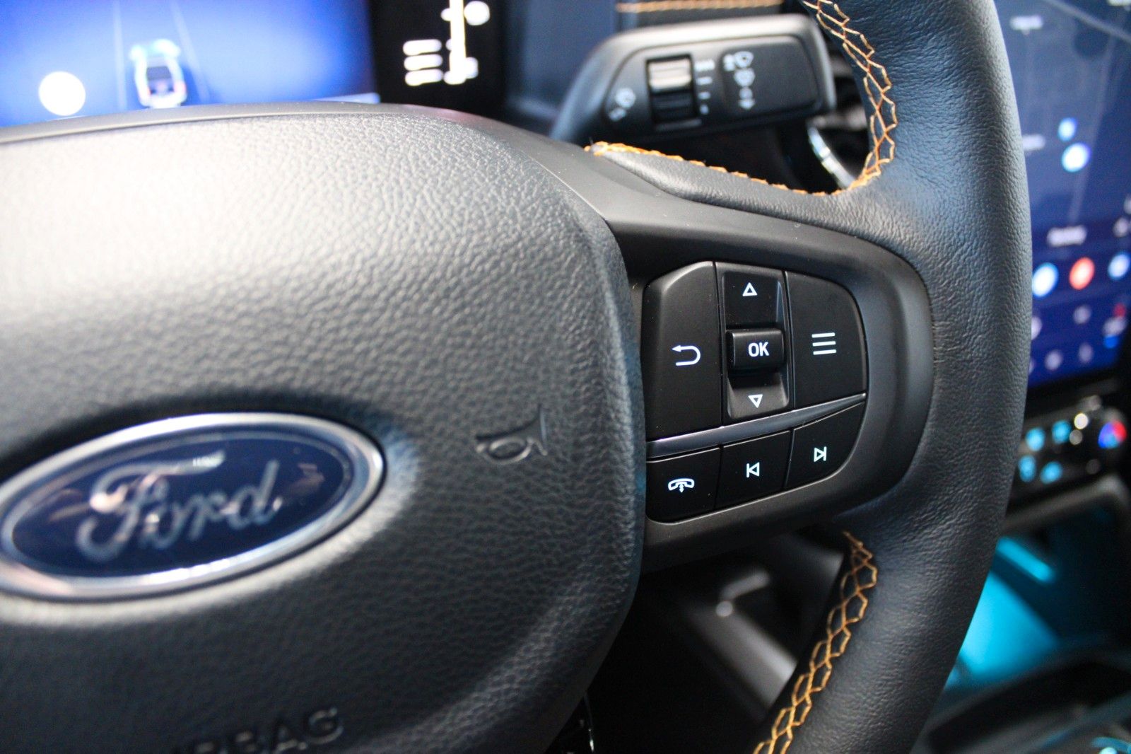 Fahrzeugabbildung Ford Ranger Wildtrak Automatik AHK STDHZ TechnologieP